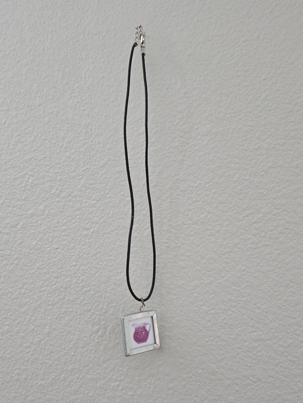 9/29 KOOL AID NECKLACE